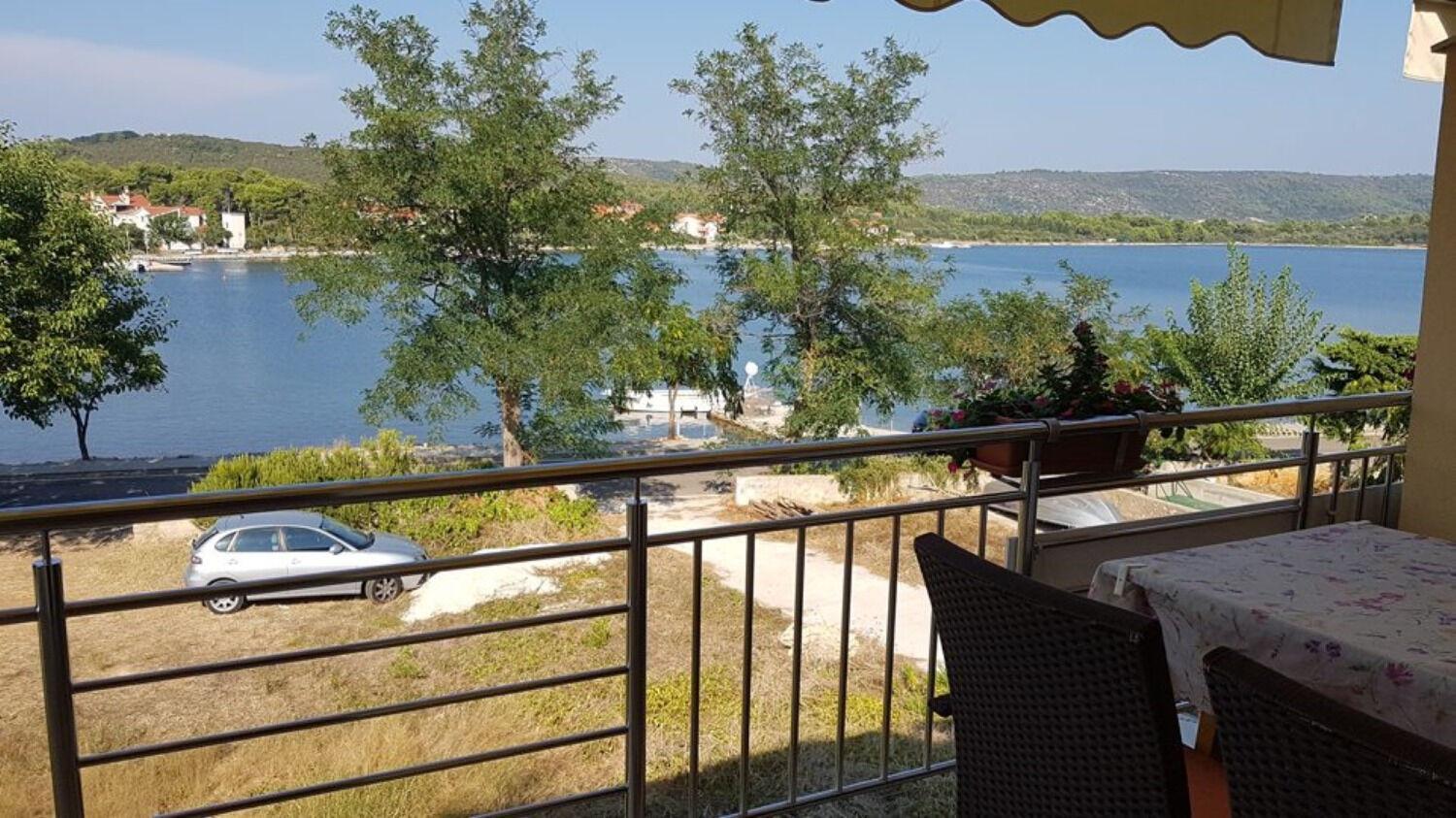 Apartment Zvone Veli Rat Exterior photo